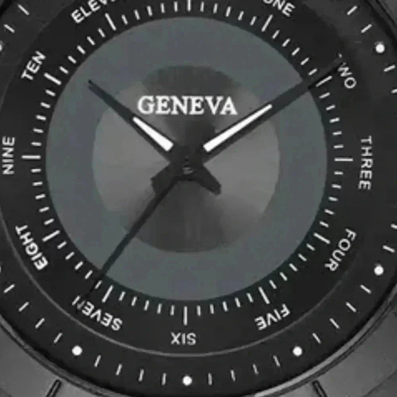 Minimalist Design Men's Sport Quartz Watch Fashion Silicone Strap Male Clock.NWT - Picture 1 of 3